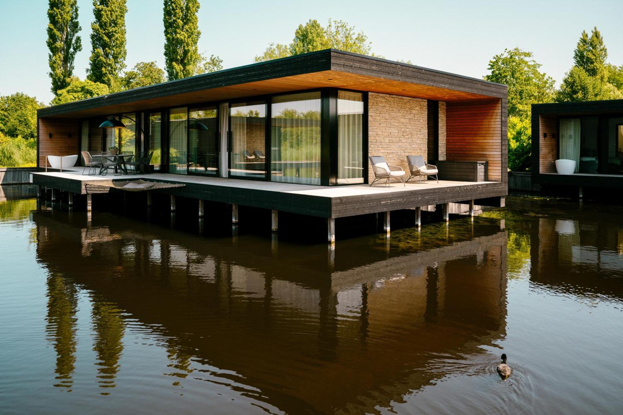 Haven Lake Village Kortenhoef エクステリア 写真